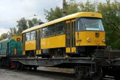 tramvaj-tatra-na-platforme-13-9004