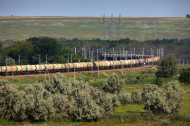 Перевозки грузов поездами, следующими по согласованному с клиентами графику, выросли на Северо-Кавказской магистрали в 1,5 раза («РЖД Партнер» от 20.01.2023)