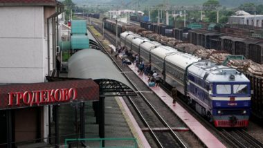 За I полугодие перевозки через пункт пропуска Гродеково – Суйфэньхэ выросли более чем на 9% (РЖД-Партнер от 08.0.20г.)